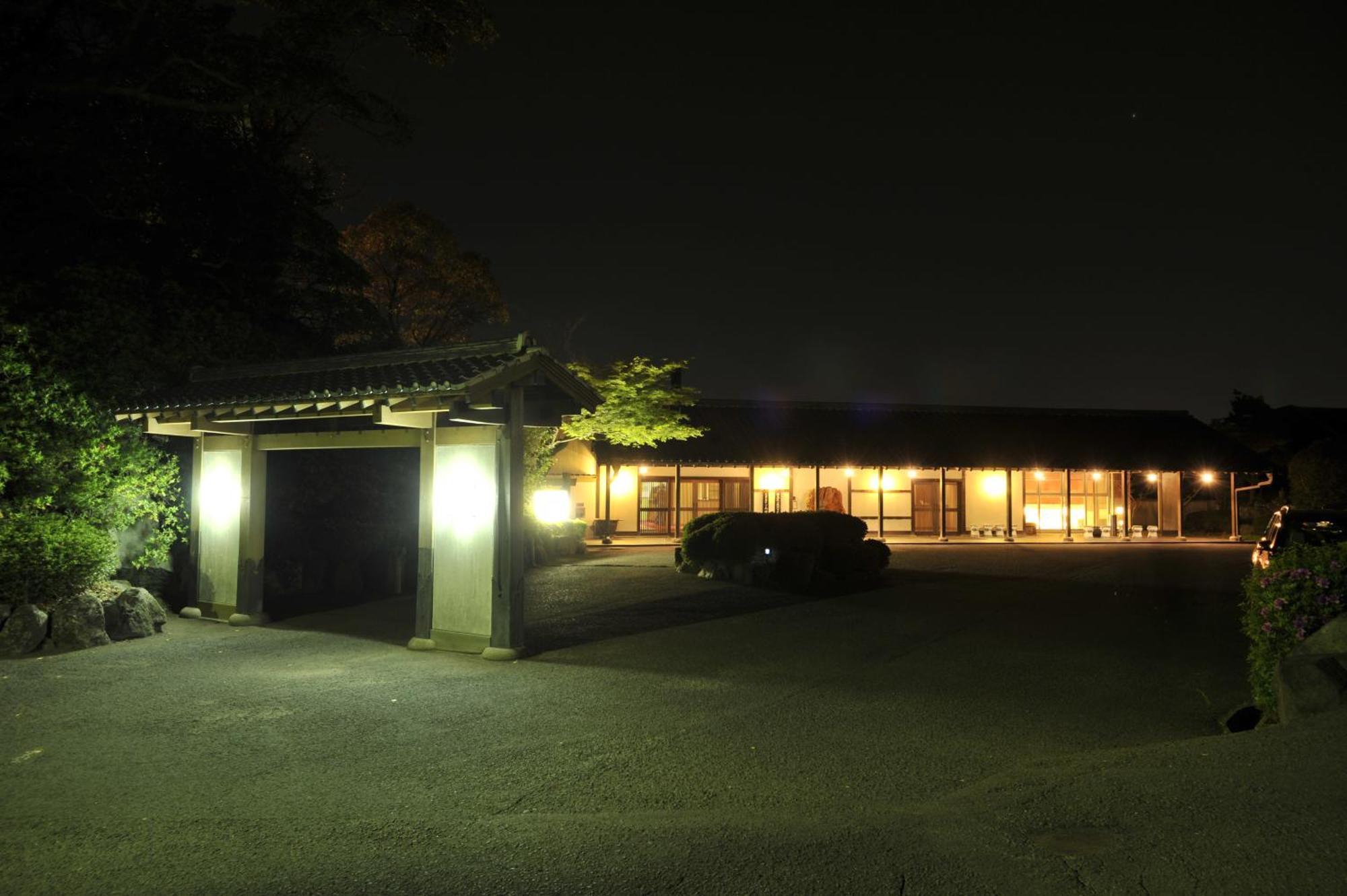Nisshokan Bettei Koyotei Nagasaki Extérieur photo