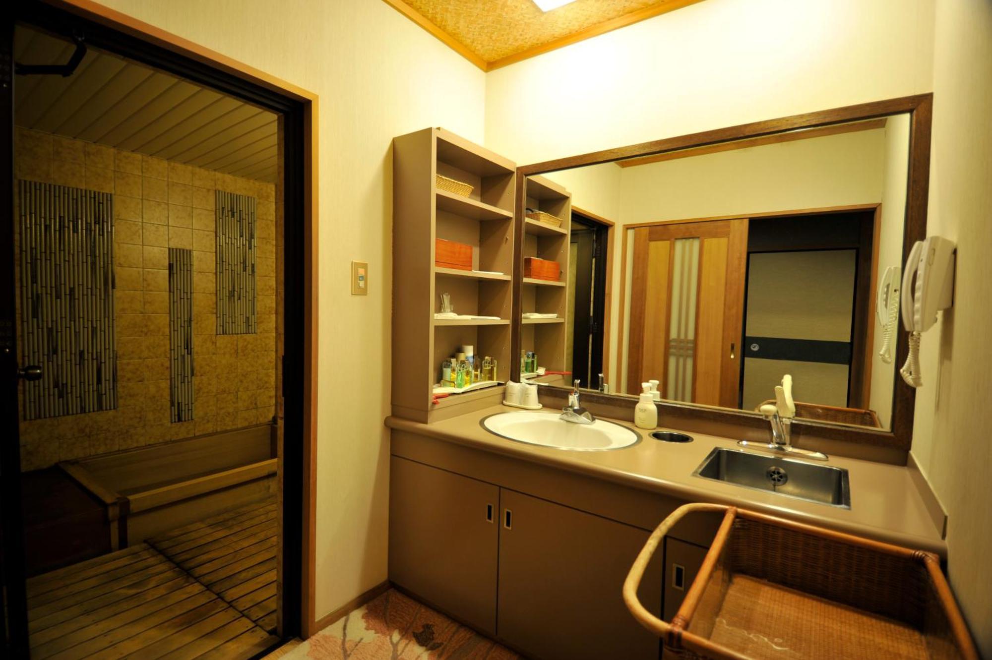 Nisshokan Bettei Koyotei Nagasaki Extérieur photo