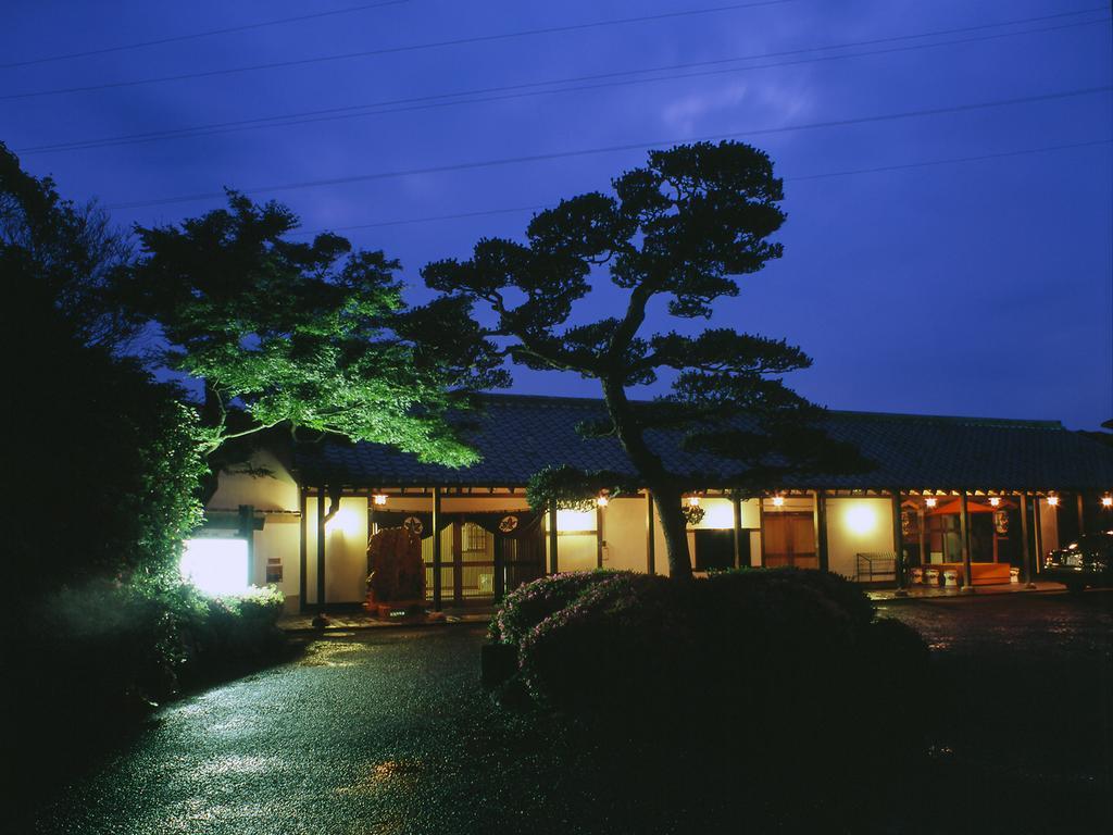 Nisshokan Bettei Koyotei Nagasaki Extérieur photo