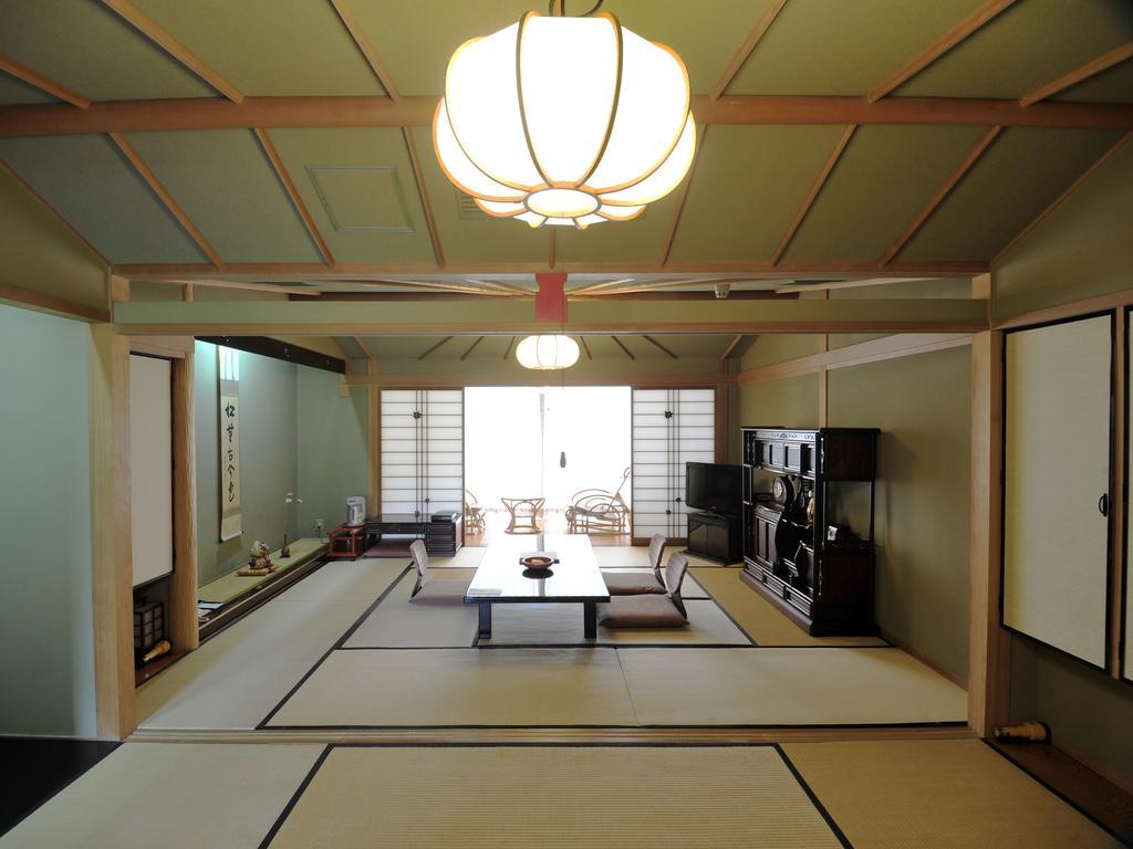 Nisshokan Bettei Koyotei Nagasaki Extérieur photo